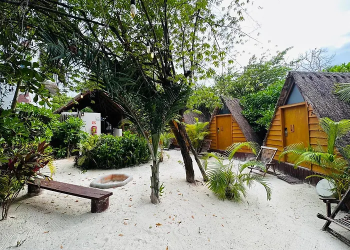 Mia Beachfront - Ocean View And Club Hotel 4*