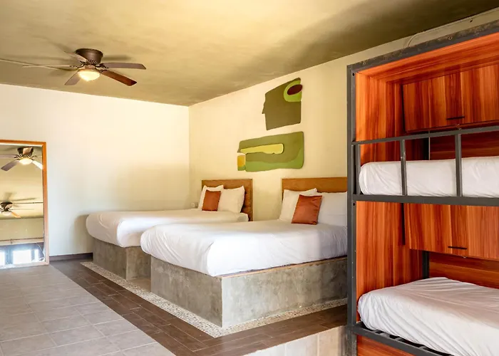 Mia Beachfront - Ocean View And Club 4*