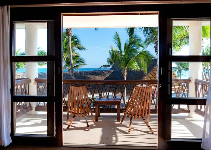 Hotel Mia Beachfront - Ocean View And Club 4*