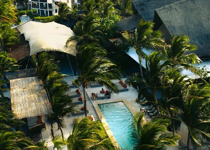 Hotel Mia Beachfront - Ocean View And Club 4*